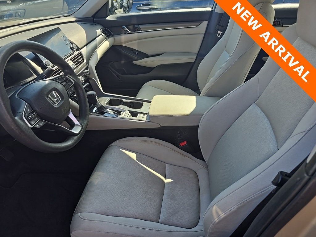2018 Honda Accord LX photo 8