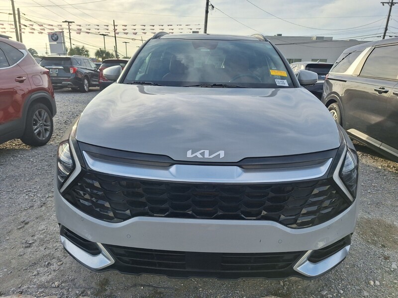 2024 Kia Sportage photo 2