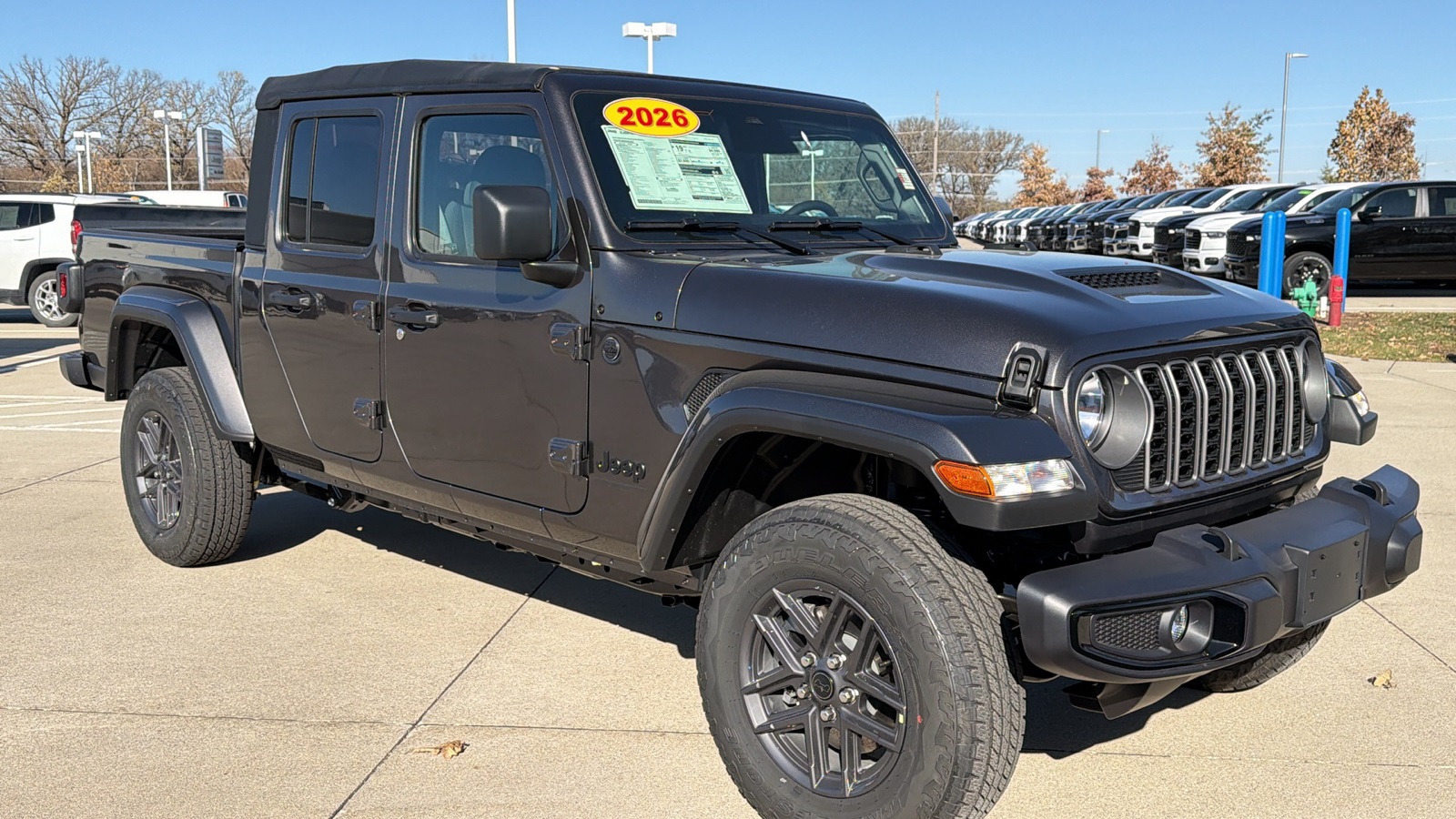 2026 Jeep Gladiator Sport S's photo