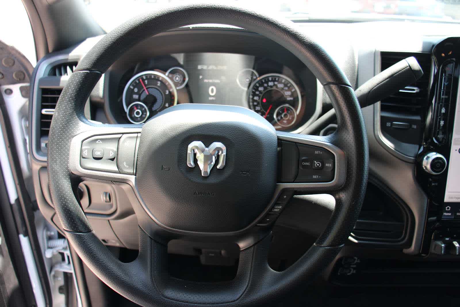 2024 Ram 2500 Tradesman photo 18