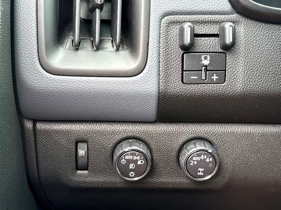 2022 Chevrolet Colorado Z71 photo 18