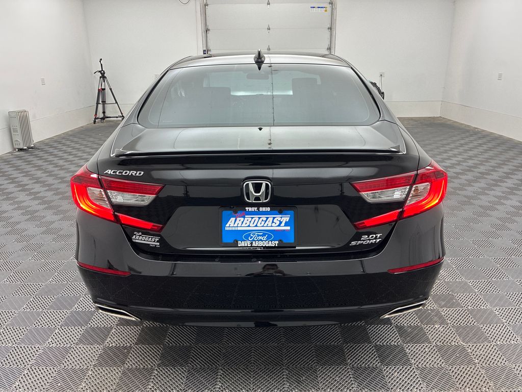 2022 Honda Accord Sport 2.0T photo 6