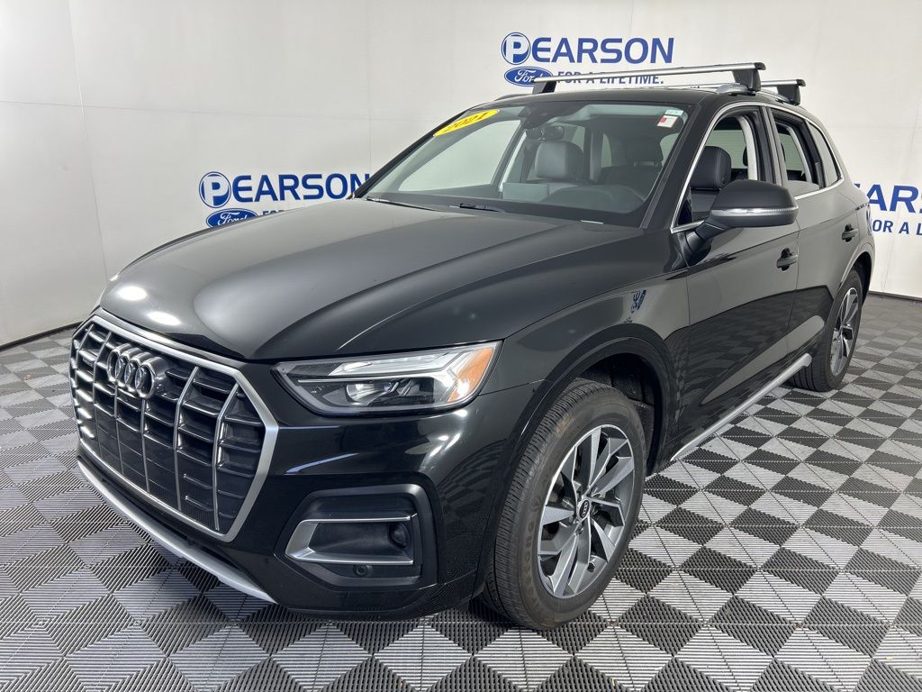 2021 Audi Q5 Premium Plus's photo