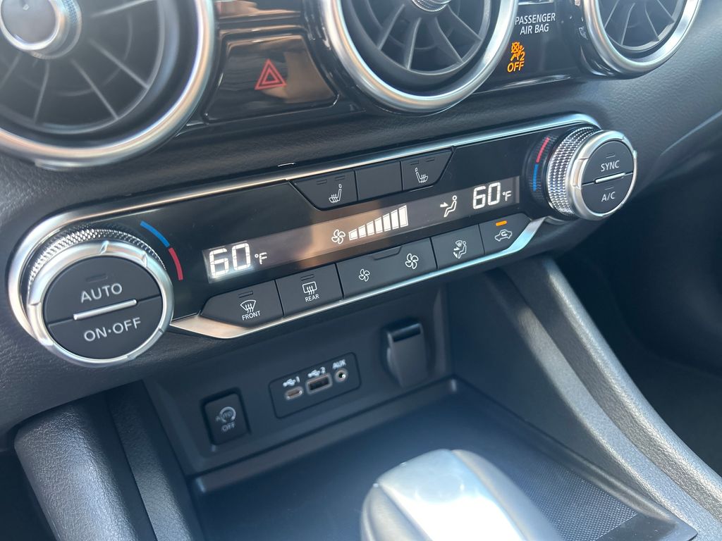 2025 Nissan Sentra SR photo 34