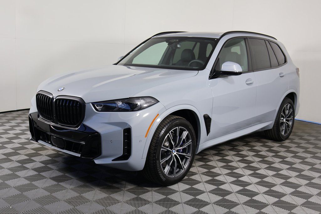 2026 BMW X5 Base's photo