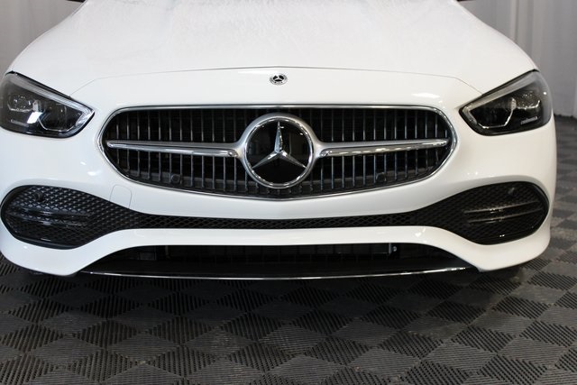 2025 Mercedes Benz C 300 4MATIC photo 3