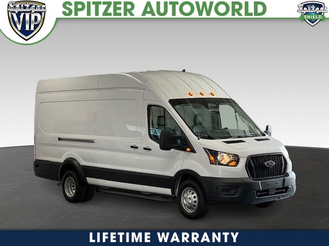 2025 Ford Transit Van Base's photo