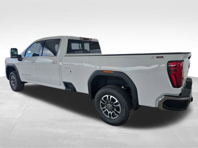 2026 Gmc Sierra 2500 HD SLT photo 3