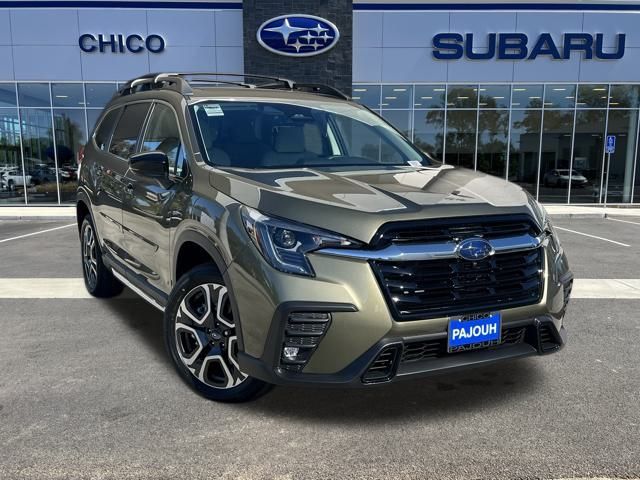 2025 Subaru Ascent Limited's photo
