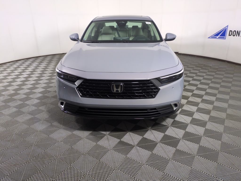 2025 Honda Accord Hybrid Touring photo 8