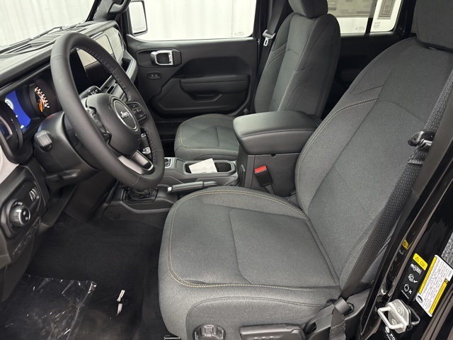 2025 Jeep Gladiator Sport S photo 4