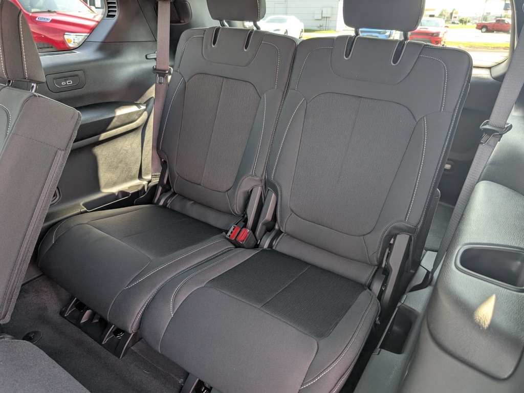 2025 Jeep Grand Cherokee L photo 37