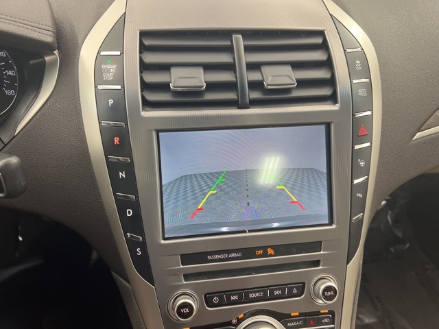2019 Lincoln MKZ Reserve photo 17