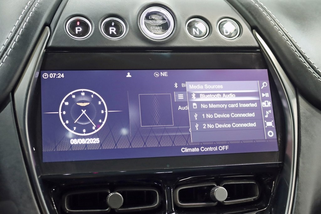 2022 Aston Martin DBX AM8 photo 22