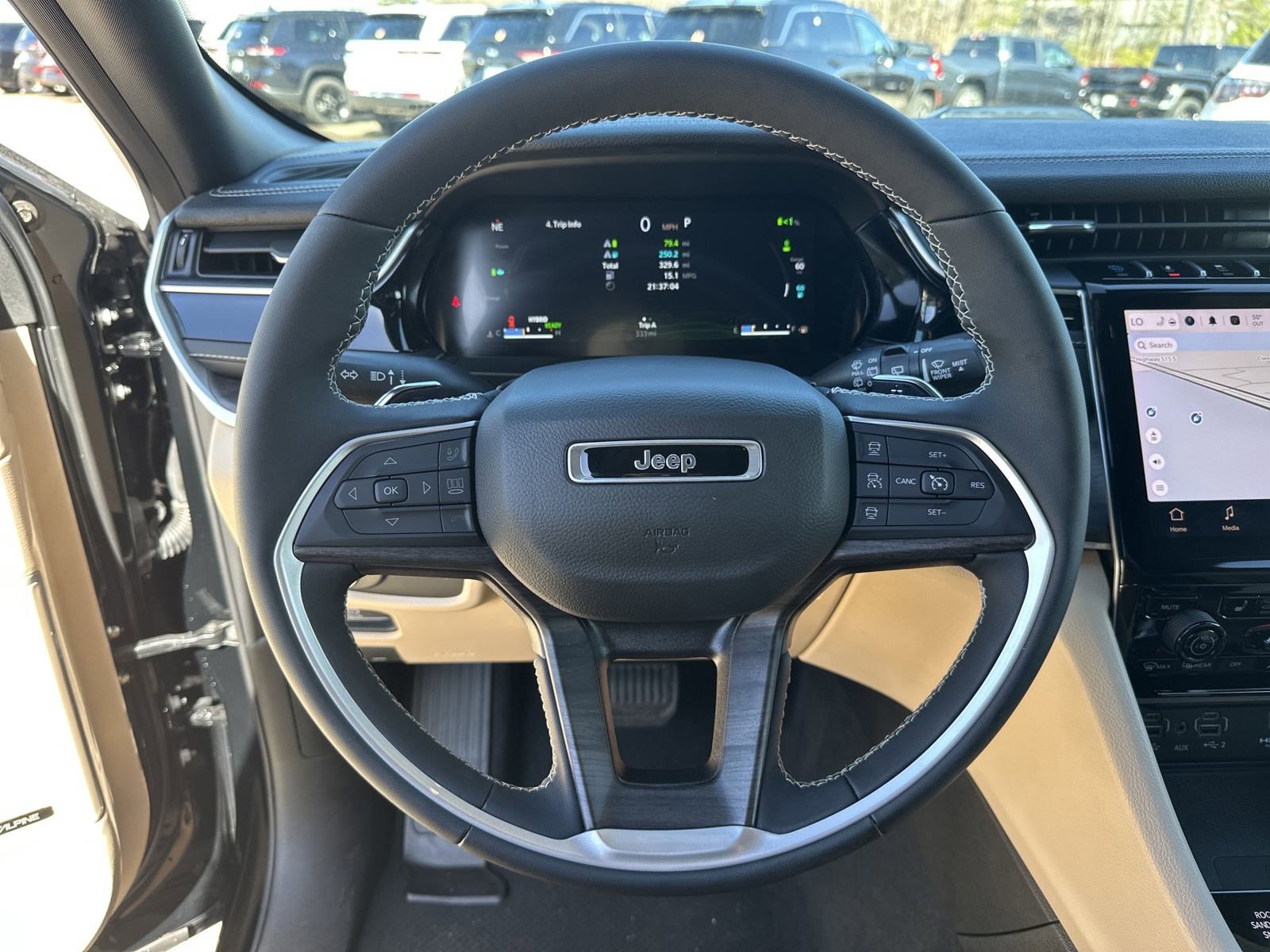 2024 Jeep Cherokee photo 31