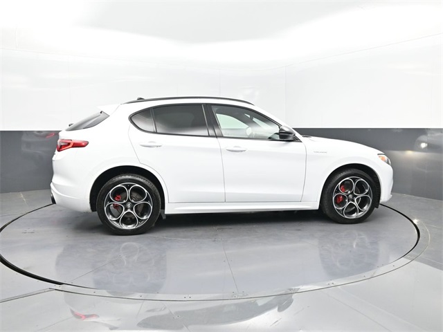 2022 Alfa Romeo Stelvio Ti Sport photo 49