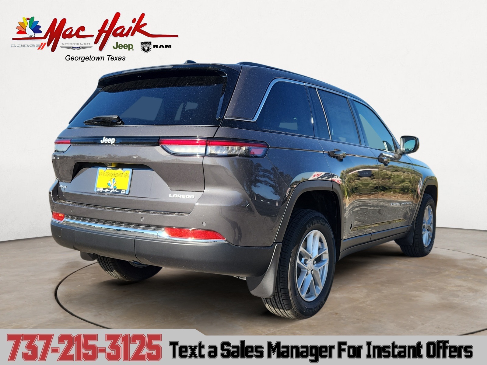 2025 Jeep Grand Cherokee Laredo X photo 4