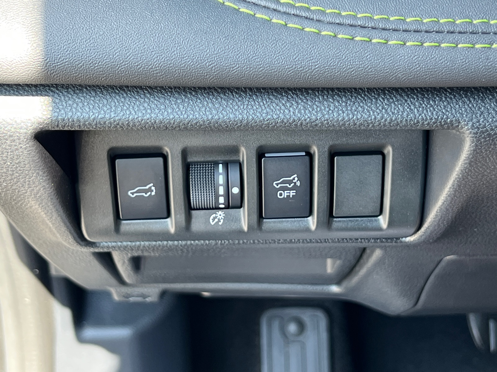 2020 Subaru Outback Onyx Edition XT photo 32