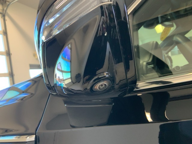 2023 Gmc Yukon SLT photo 12