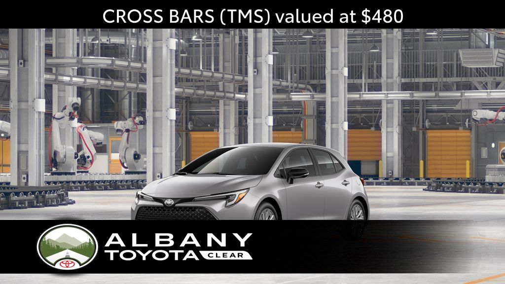 2026 Toyota Corolla Hatchback SE's photo