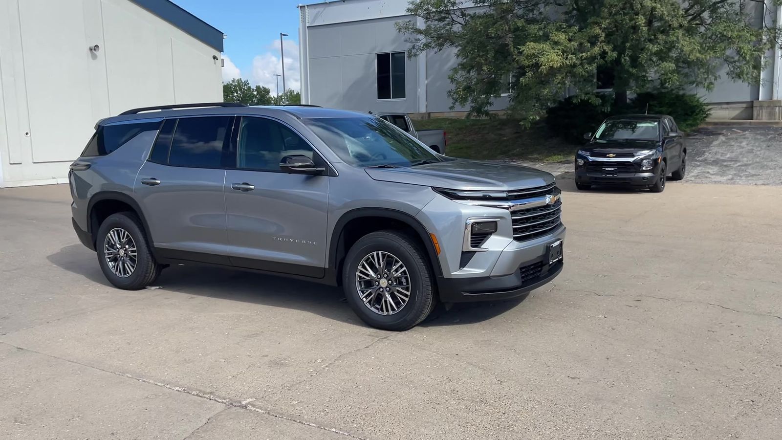2026 Chevrolet Traverse photo 16