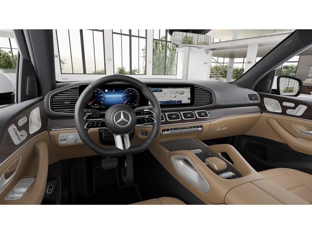 2026 Mercedes Benz GLS 450 4MATIC photo 3