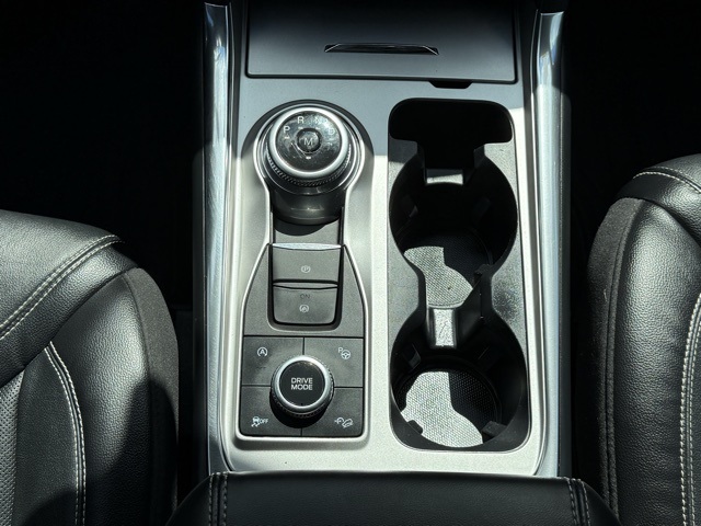 2020 Ford Explorer ST photo 29