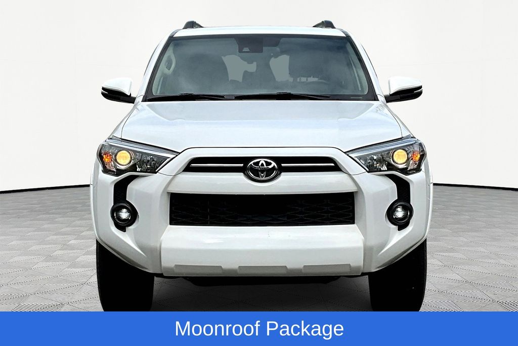 2020 Toyota 4Runner SR5 Premium photo 3