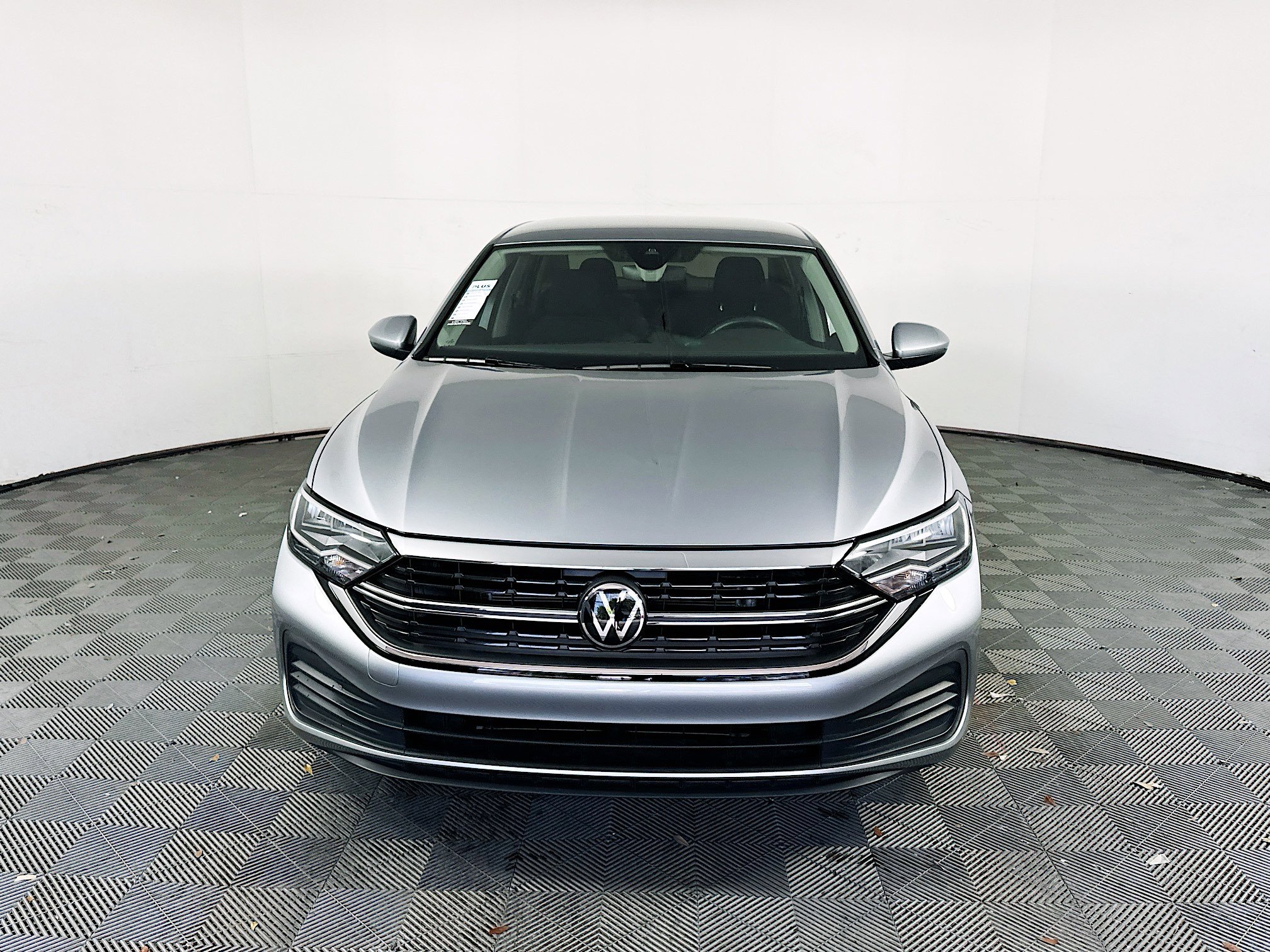 3VW5M7BU7RM102776