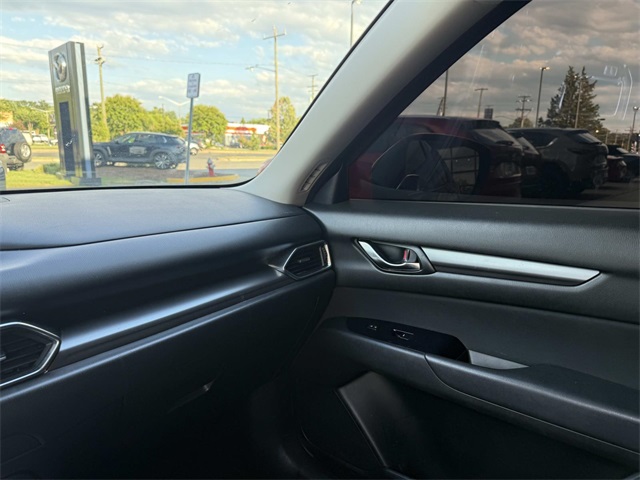 2020 Mazda CX-5 Sport photo 3