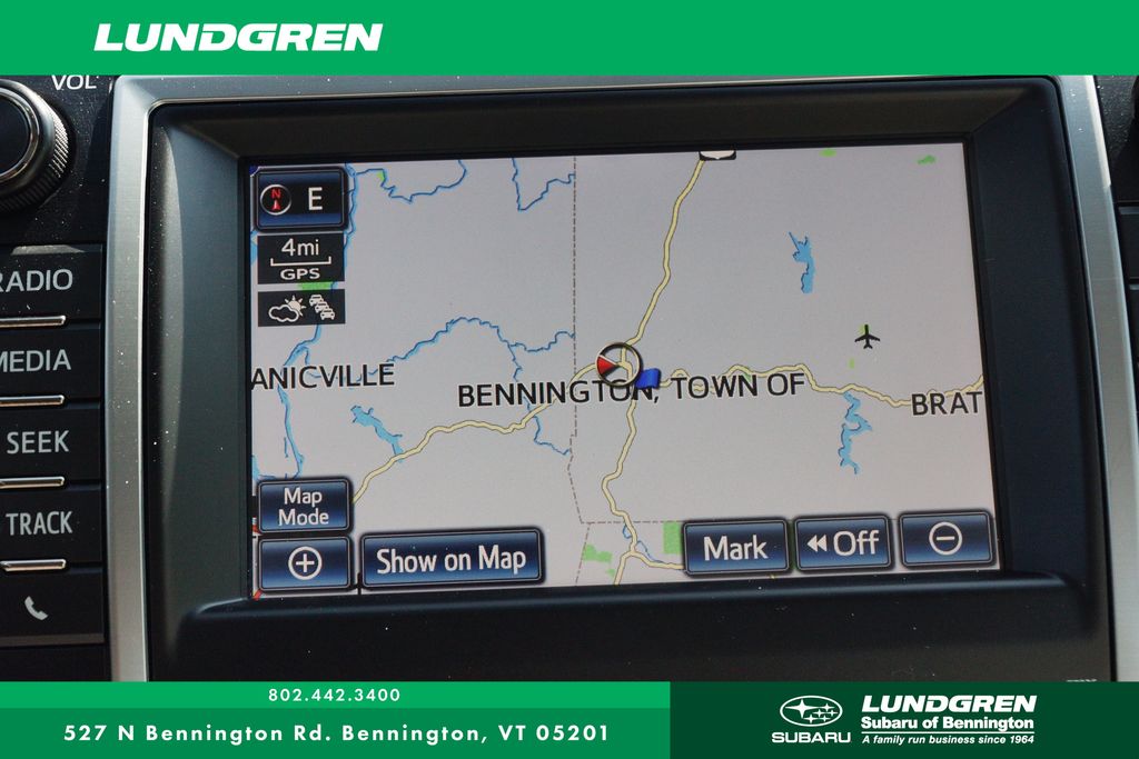 2013 Toyota Camry Hybrid LE photo 27