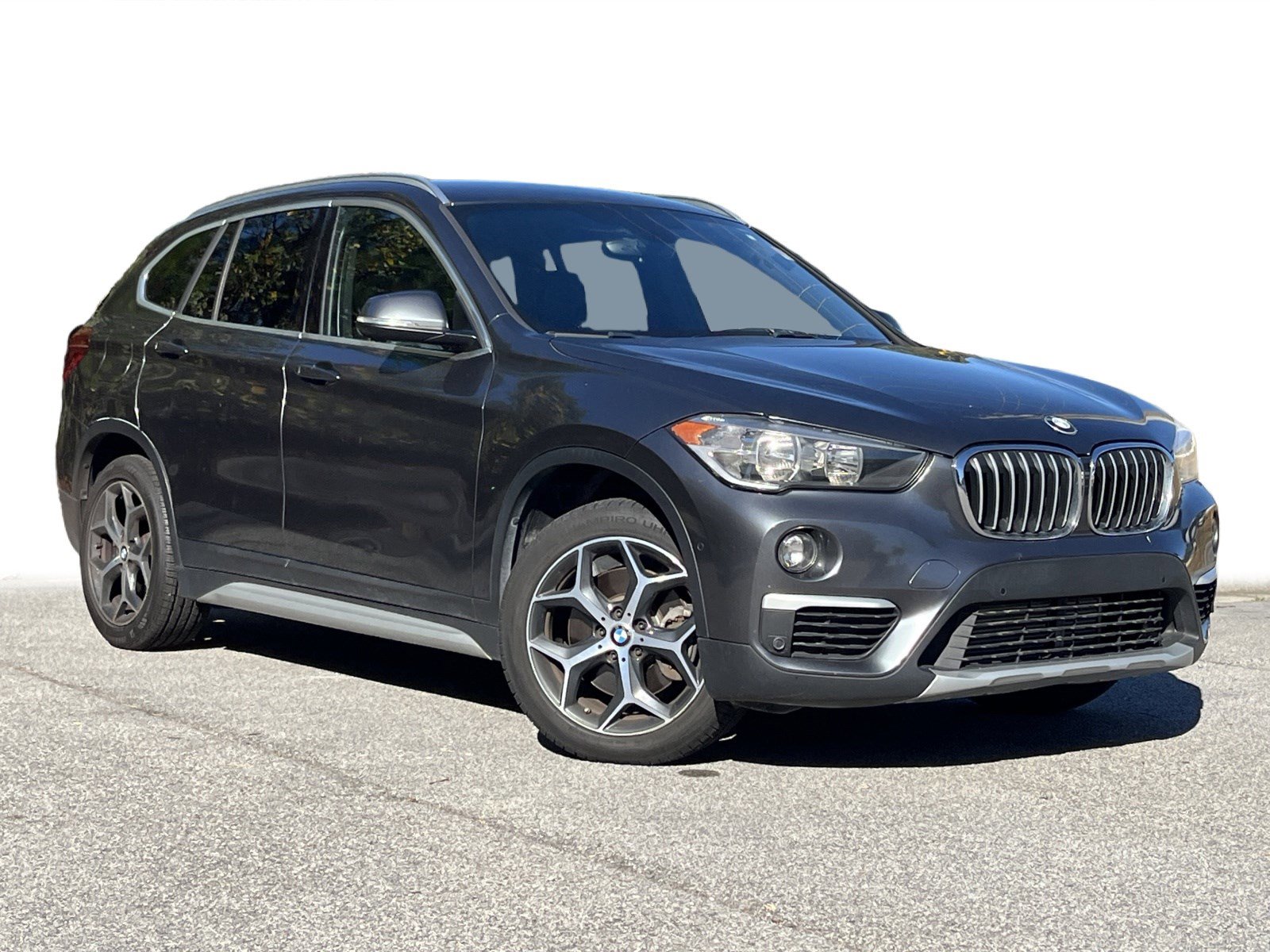 Used 2018 BMW X1 28i with VIN WBXHU7C37J3H44111 for sale in McDonough, GA