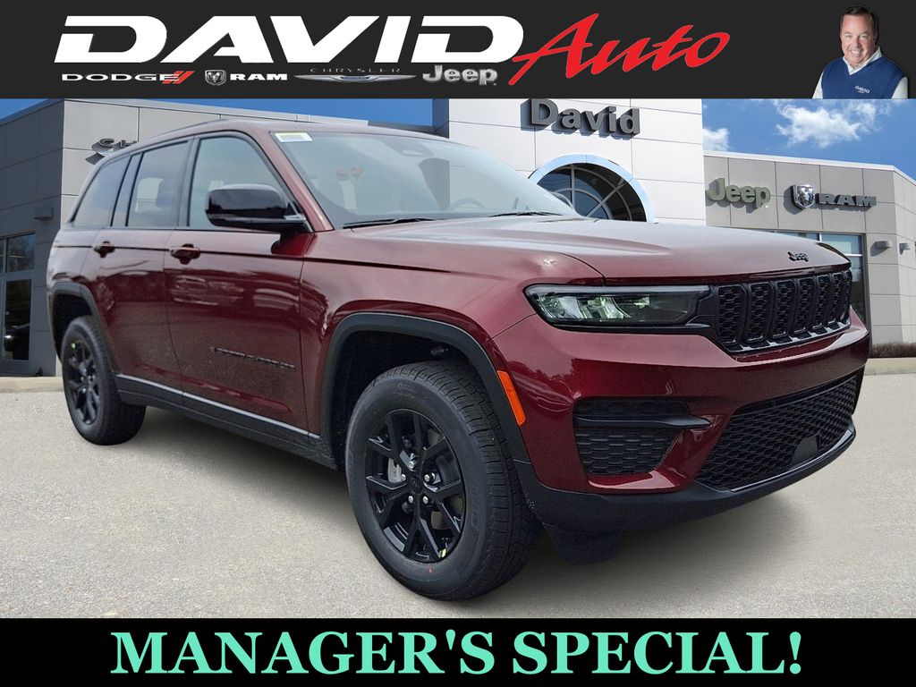 2025 Jeep Grand Cherokee Altitude's photo