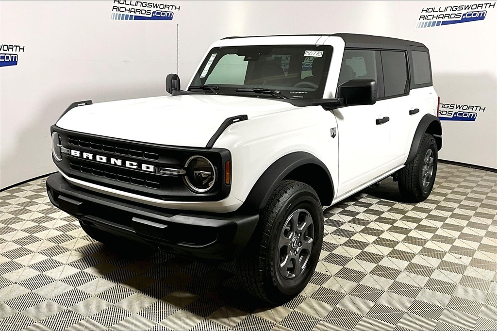 2025 Ford Bronco 4-Door Big Bend's photo