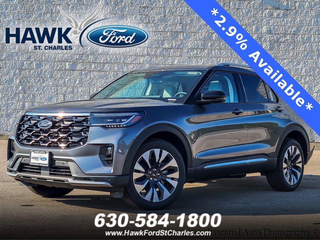 2025 Ford Explorer Platinum's photo