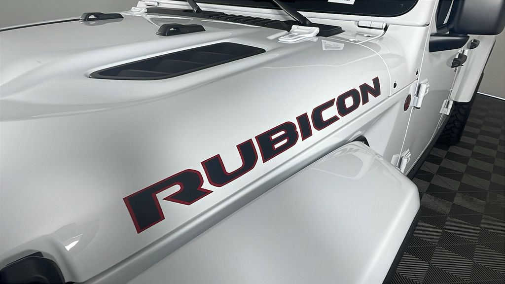 2025 Jeep Gladiator Rubicon photo 11