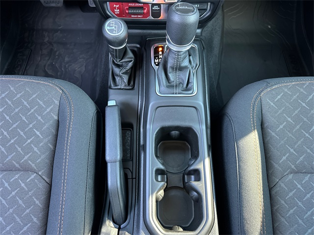 2025 Jeep Gladiator Mojave photo 18