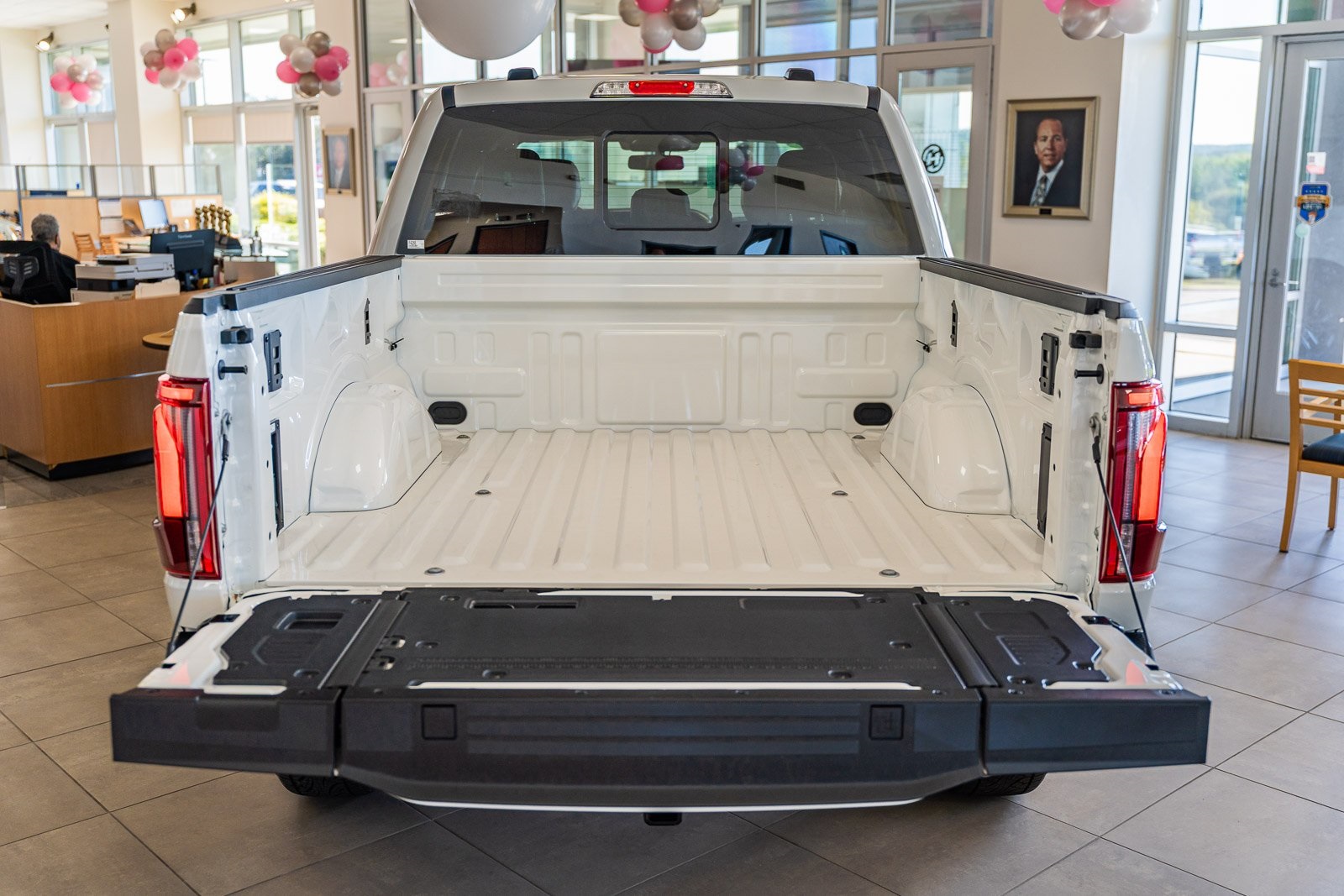 2025 Ford F-150 King Ranch photo 17