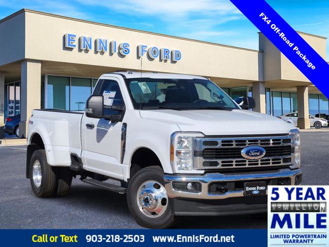 2026 Ford F-350 Super Duty XLT's photo