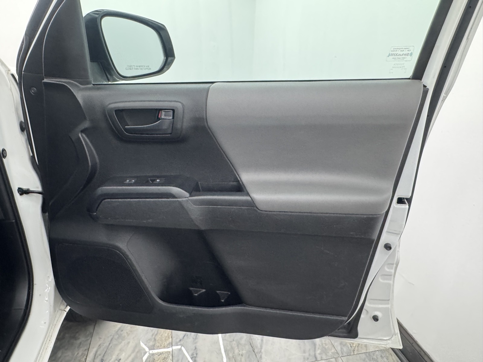 2021 Toyota Tacoma SR Access Cab photo 33