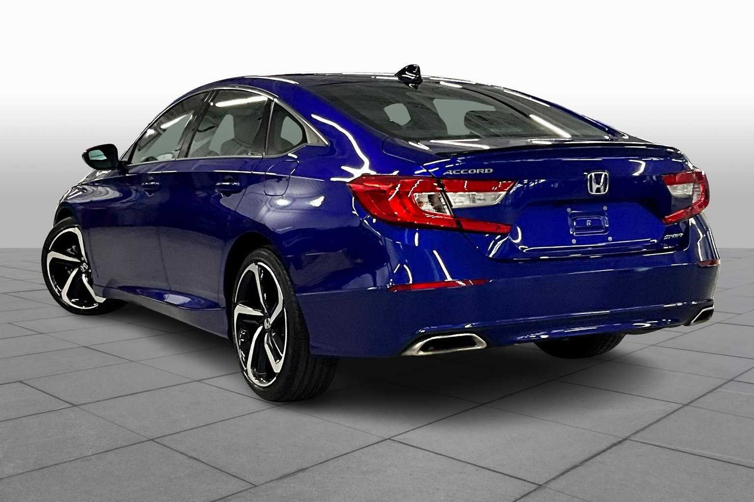2022 Honda Accord Sport photo 11