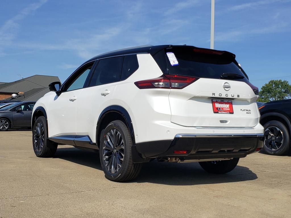 2026 Nissan Rogue Platinum photo 4