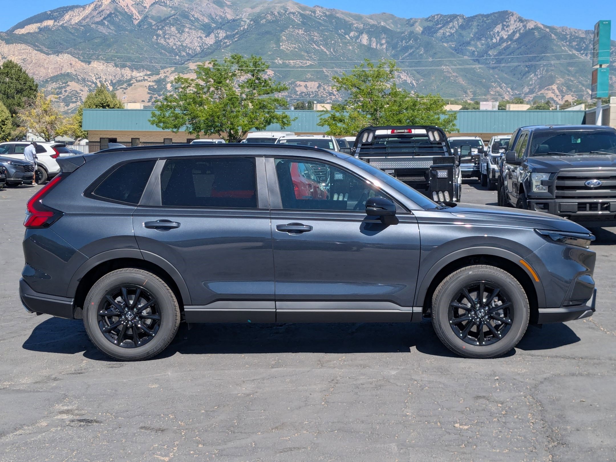 2026 Honda CR-V Hybrid Sport-L photo 2