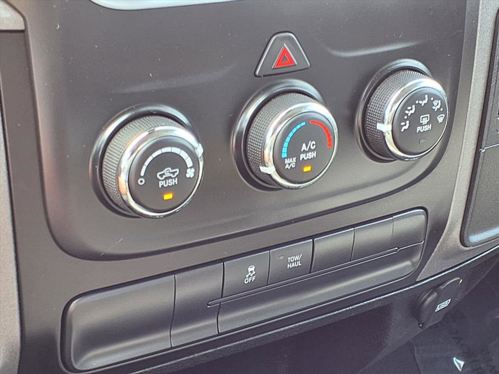 2022 Ram 1500 Classic Tradesman photo 7