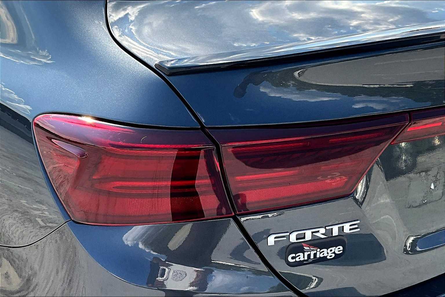 2024 Kia Forte GT photo 26