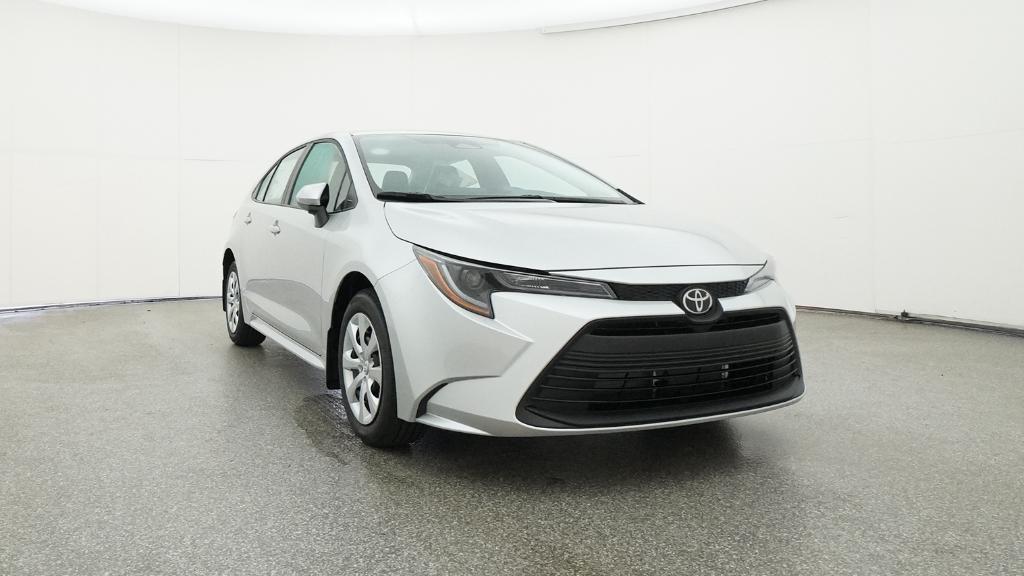 2025 Toyota Corolla LE photo 32