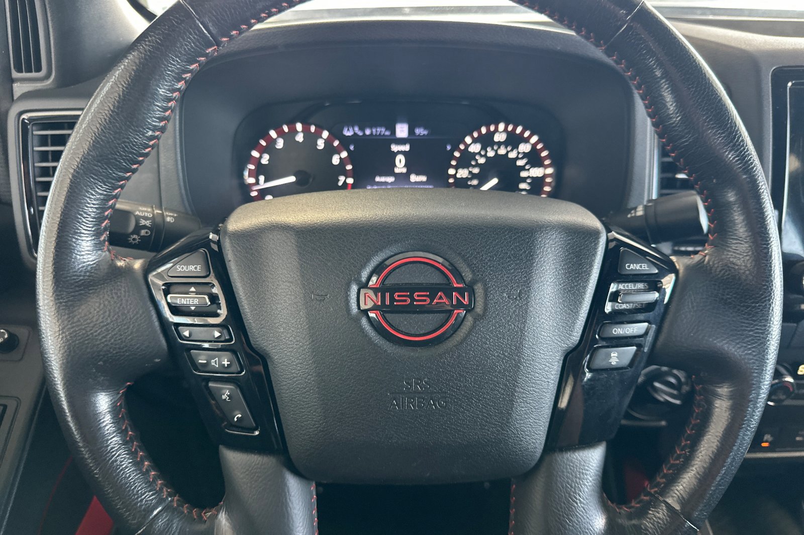 2022 Nissan Frontier PRO-4X photo 22