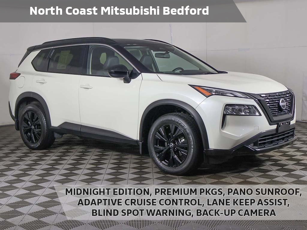 2023 Nissan Rogue SV's photo