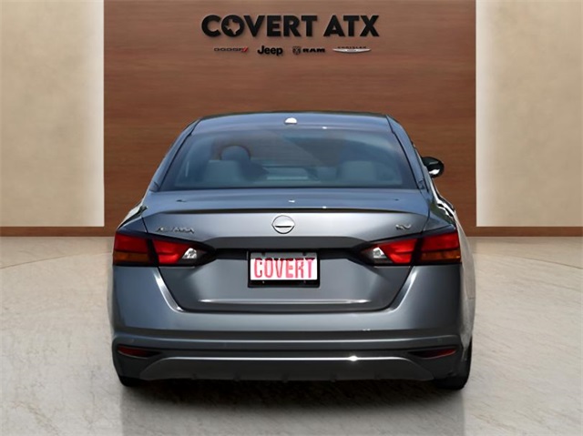 2024 Nissan Altima 2.5 SV photo 4