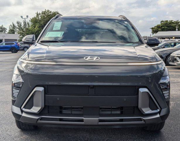 2025 Hyundai Kona SEL photo 3